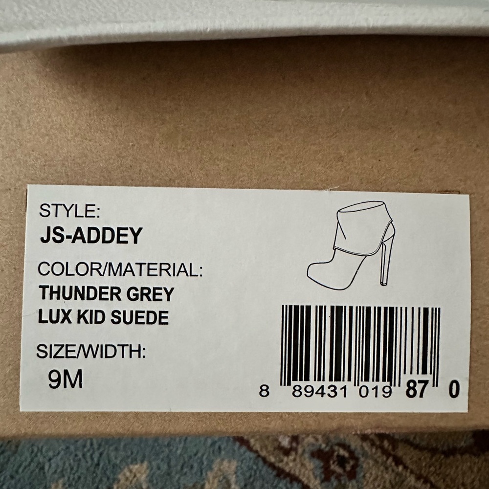 Jessica Simpson Booties - Picture 3 of 4